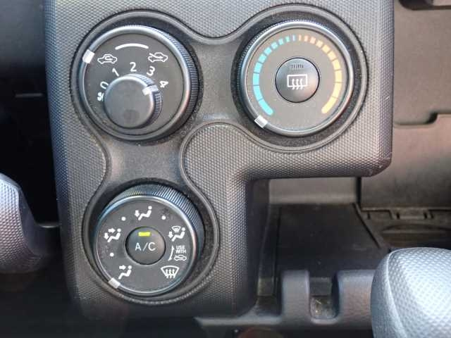 TOYOTA SUCCEED 2019