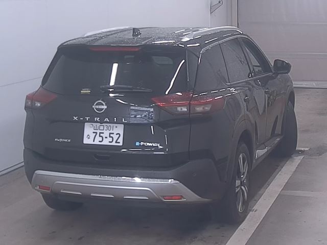 NISSAN X-TRAIL 2022
