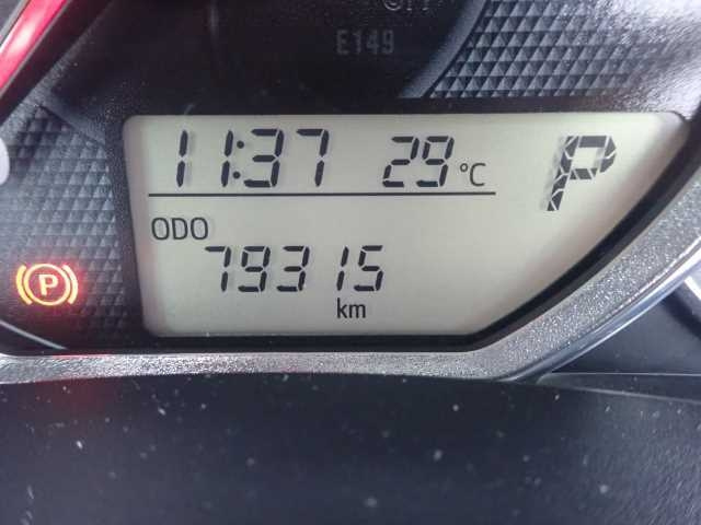 TOYOTA COROLLA FIELDER 2015
