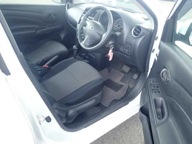 NISSAN LATIO 2015