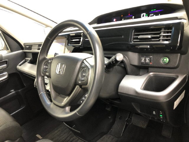 HONDA STEP WAGON 2019