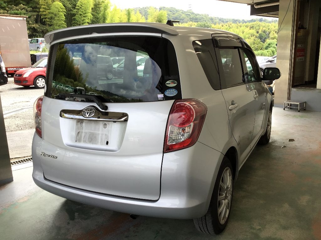 TOYOTA RACTIS 2009