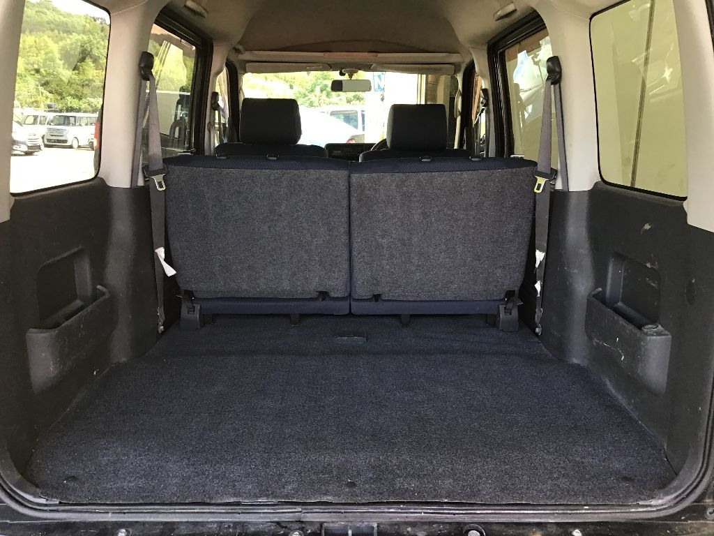 DAIHATSU HIJET VAN 2009