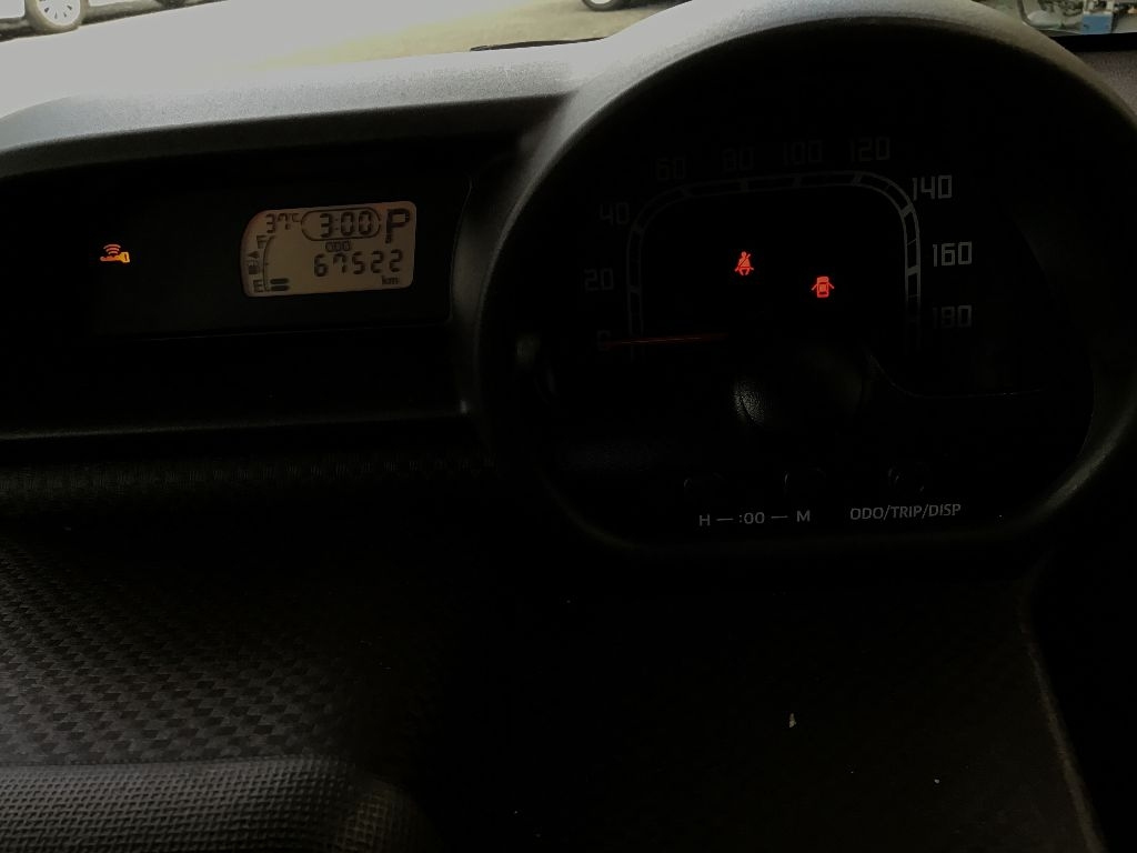 TOYOTA PORTE 2014
