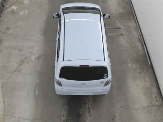 DAIHATSU MIRA E S 2016
