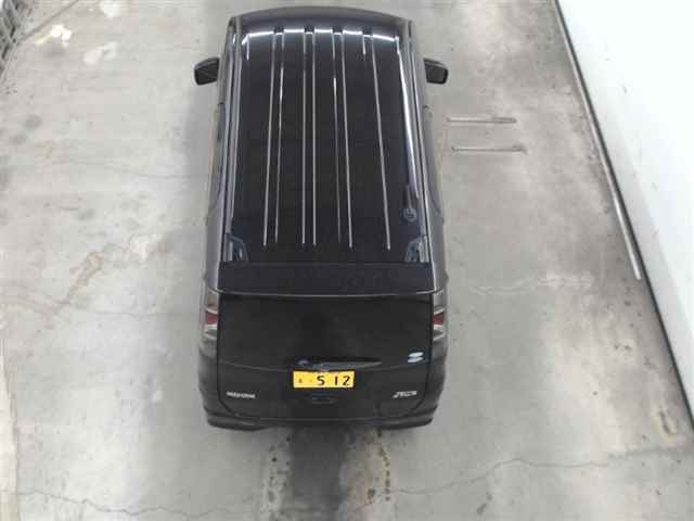 NISSAN ROOX 2011