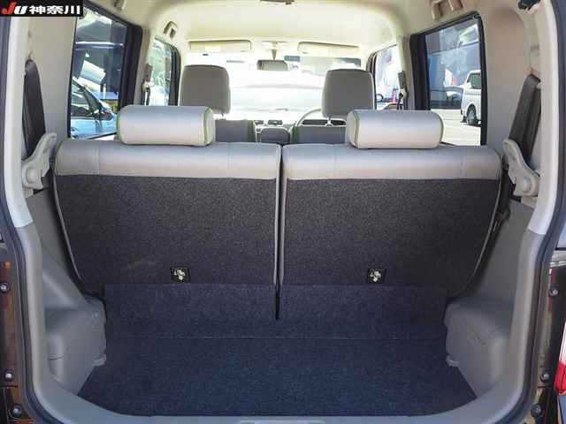 TOYOTA PIXIS SPACE 2014