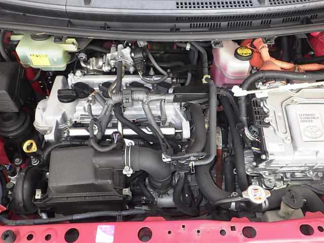 TOYOTA AQUA 2015