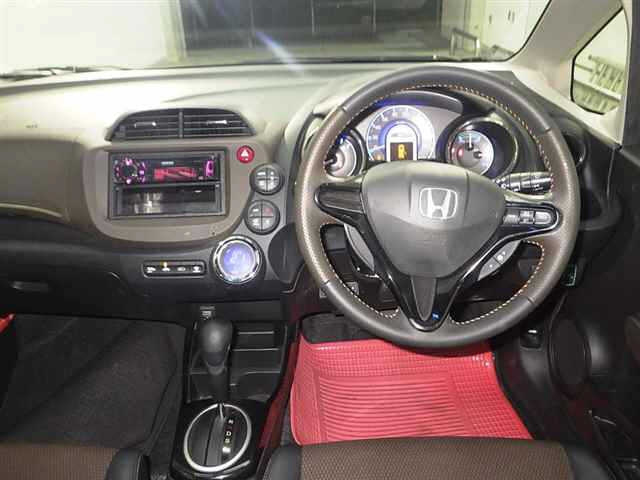 HONDA SHUTTLE 2012