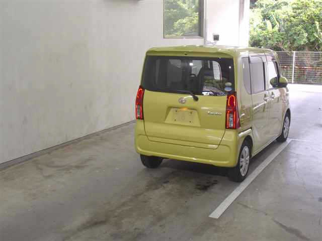 DAIHATSU TANTO 2019