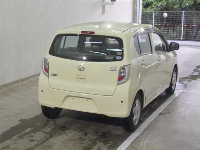 DAIHATSU MIRA E S 2013