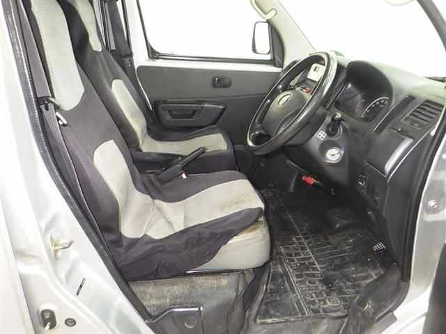 TOYOTA TOWN ACE VAN 2011