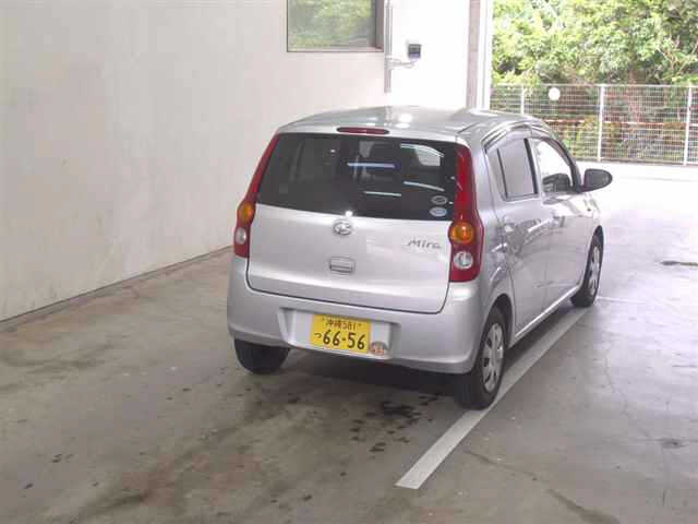 DAIHATSU MIRA 2011