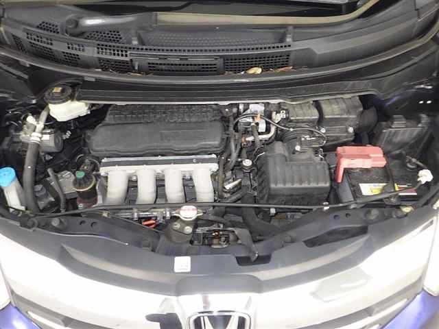 HONDA FREED 2015