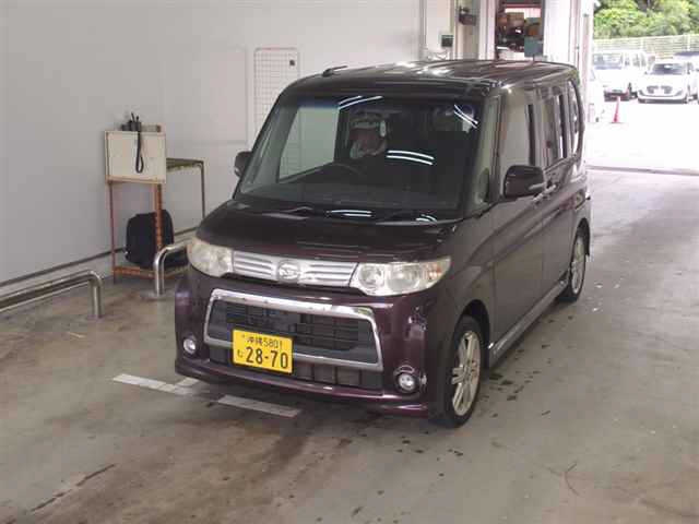 DAIHATSU TANTO 2012