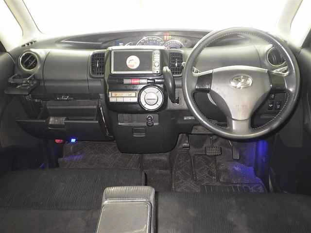 DAIHATSU TANTO 2012