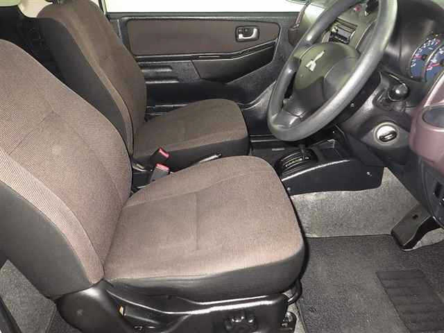 MITSUBISHI PAJERO MINI 2011