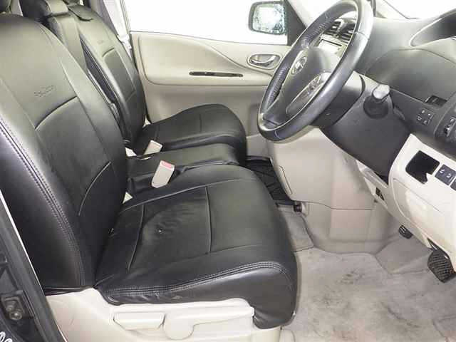 NISSAN SERENA 2011