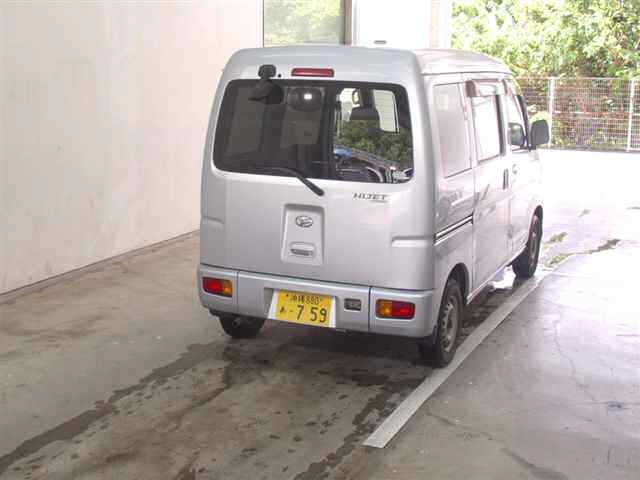 DAIHATSU HIJET VAN 2010