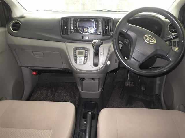 DAIHATSU MIRA E S 2012