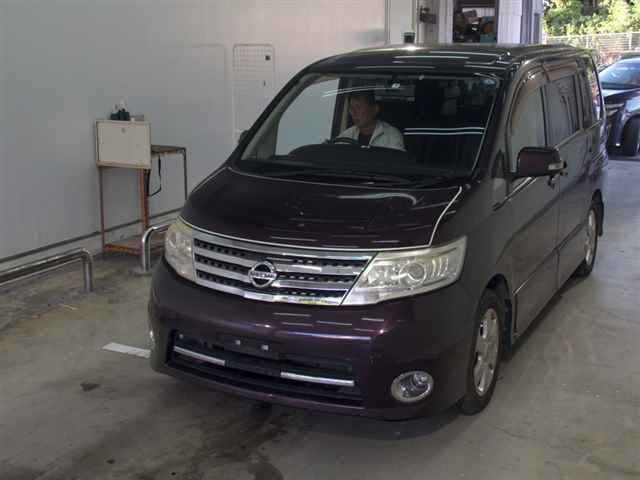 NISSAN SERENA 2010