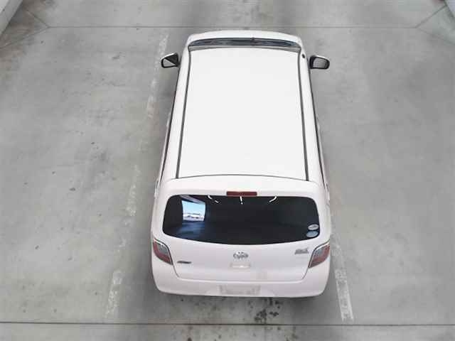 DAIHATSU MIRA E S 2011