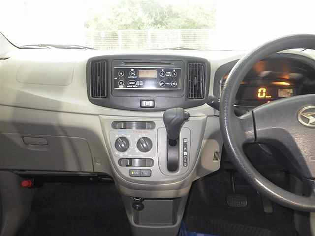 DAIHATSU MIRA E S 2014
