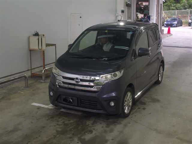 NISSAN DAYZ 2013