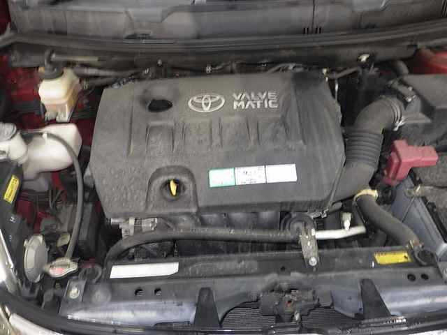 TOYOTA ISIS 2011