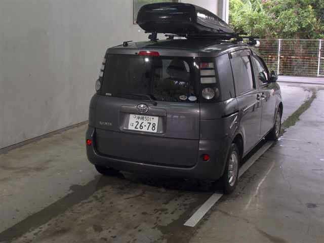 TOYOTA SIENTA 2008