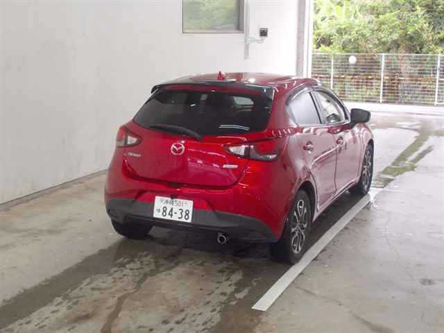MAZDA DEMIO 2016