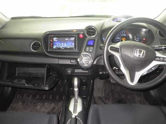 HONDA INSIGHT 2012