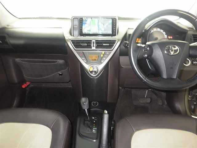 TOYOTA IQ 2009