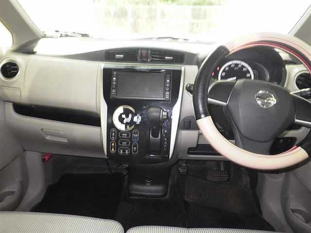 NISSAN DAYZ 2013