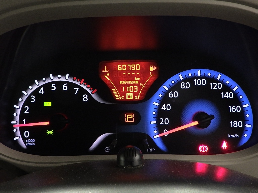 NISSAN CUBE 2015