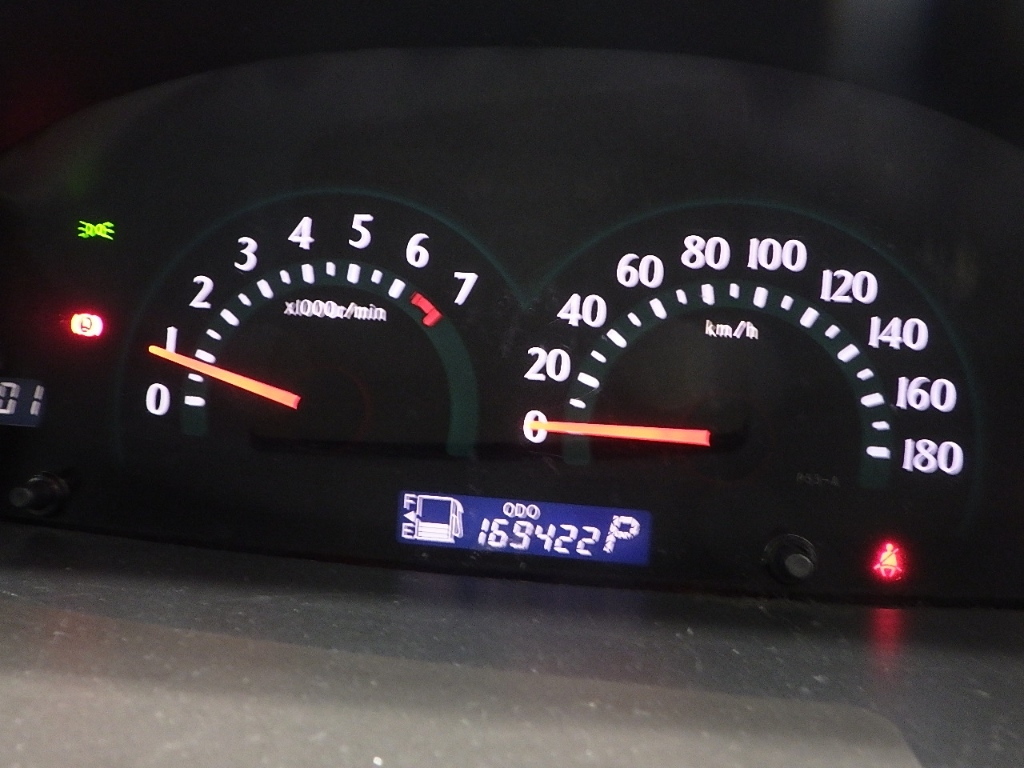 TOYOTA SIENTA 2010