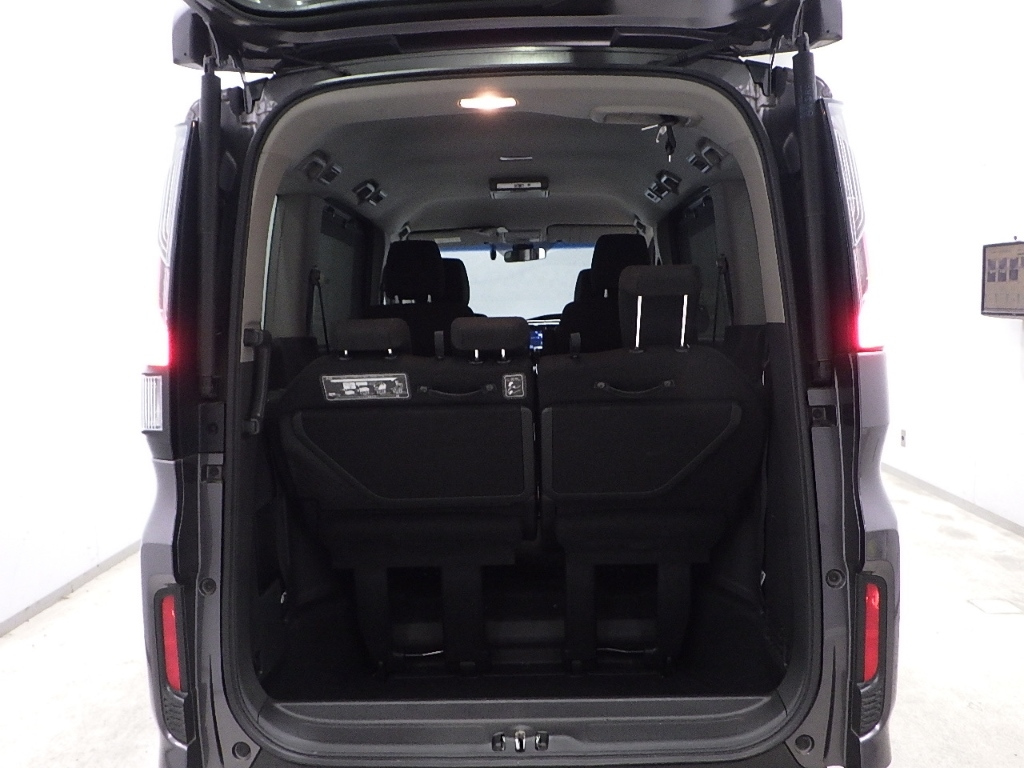 HONDA STEP WAGON 2019