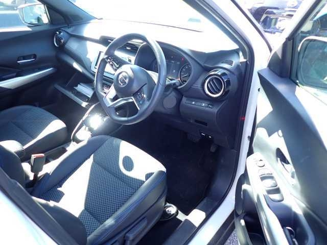 NISSAN KIX 2021