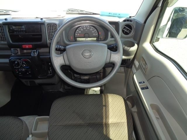 NISSAN CLIPPER VAN 2017