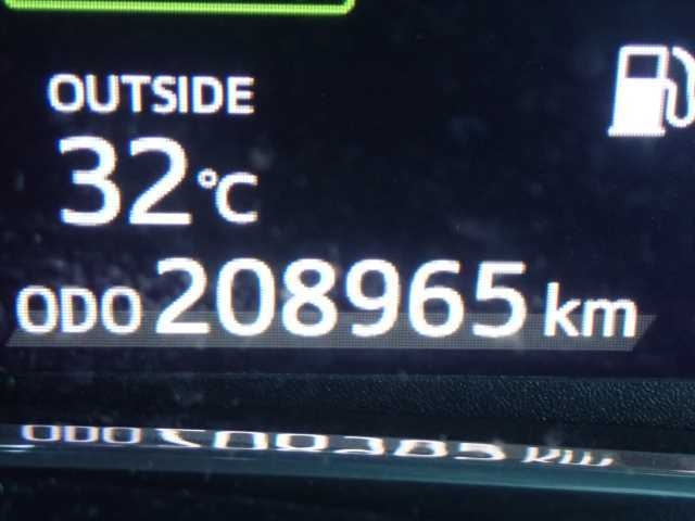 TOYOTA COROLLA FIELDER 2017