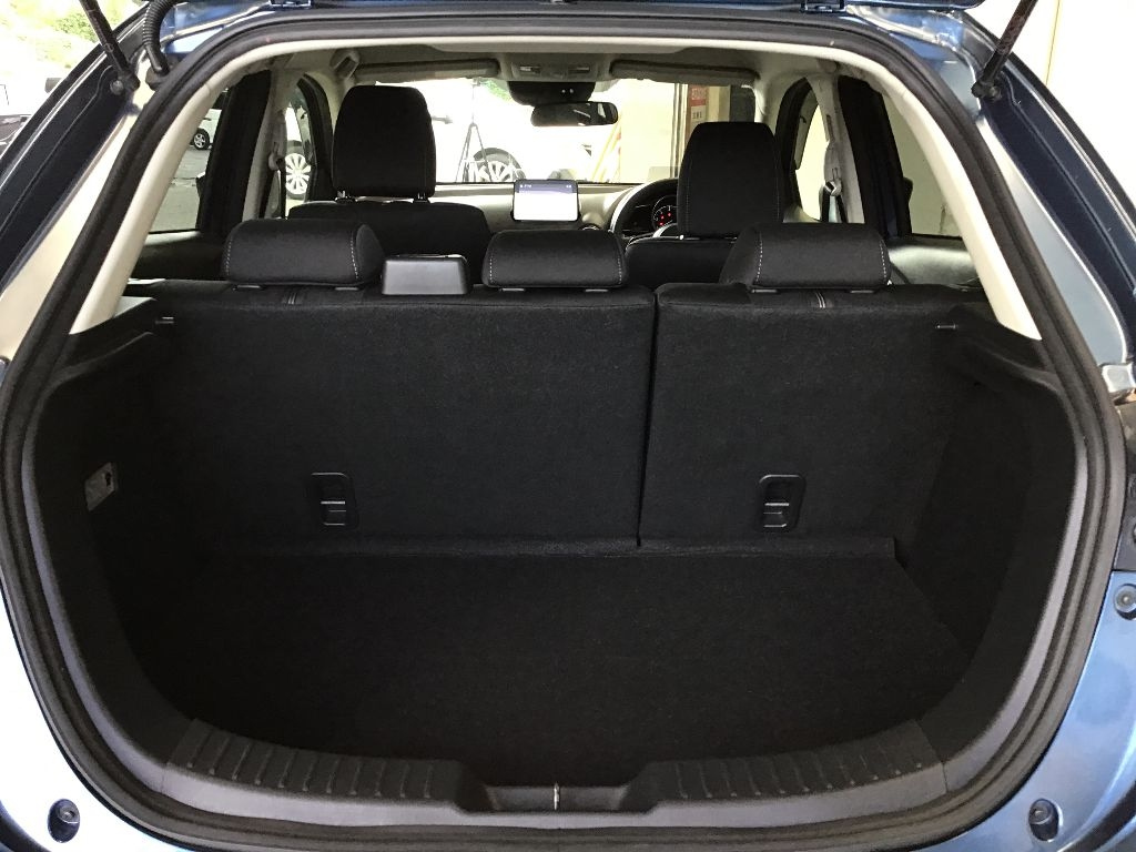 MAZDA DEMIO 2016
