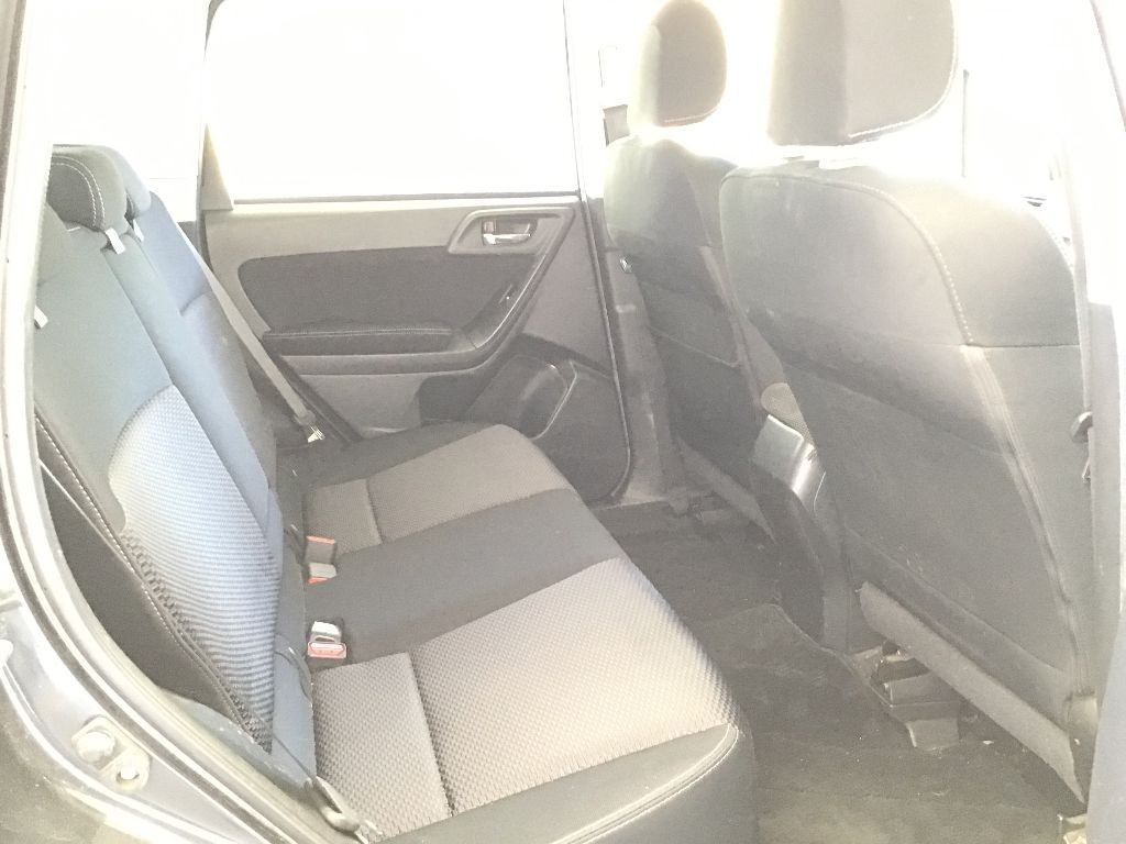 SUBARU FORESTER 2014
