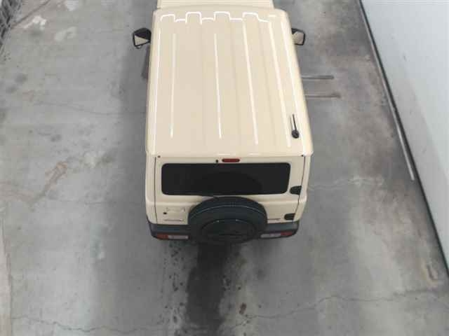 SUZUKI JIMNY 2023
