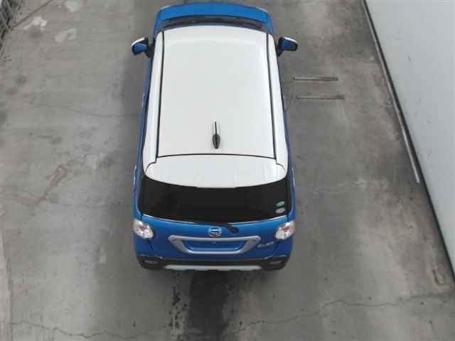 DAIHATSU CAST 2015