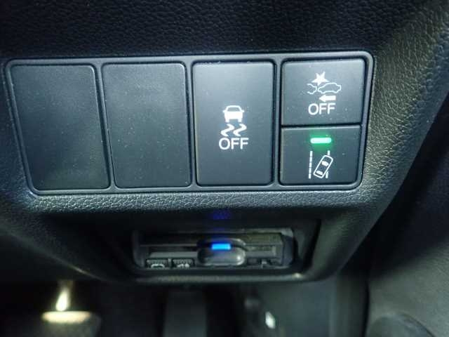 HONDA STEP WAGON 2015