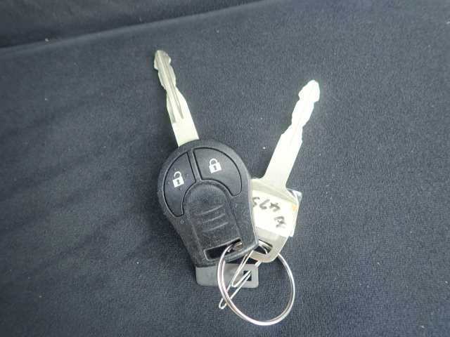 NISSAN TIIDA LATIO 2011