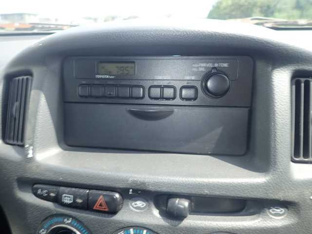 TOYOTA SUCCEED 2010