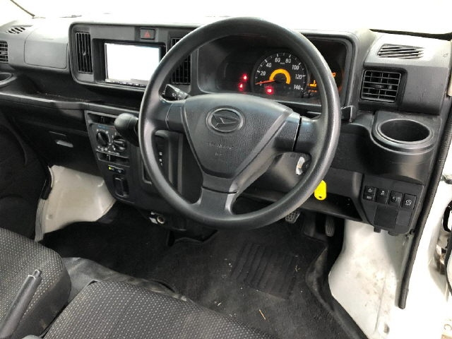 DAIHATSU HIJET VAN 2020