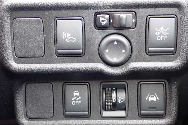NISSAN NOTE 2019