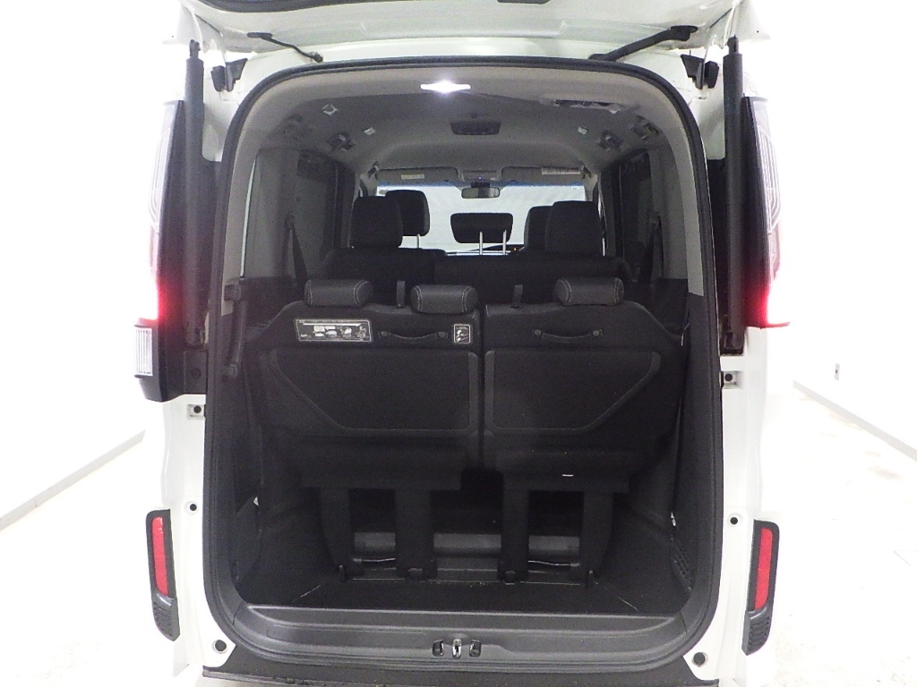 HONDA STEP WAGON 2018